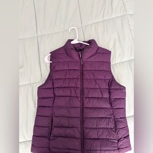 Women's Gap Purple Puffer Vest